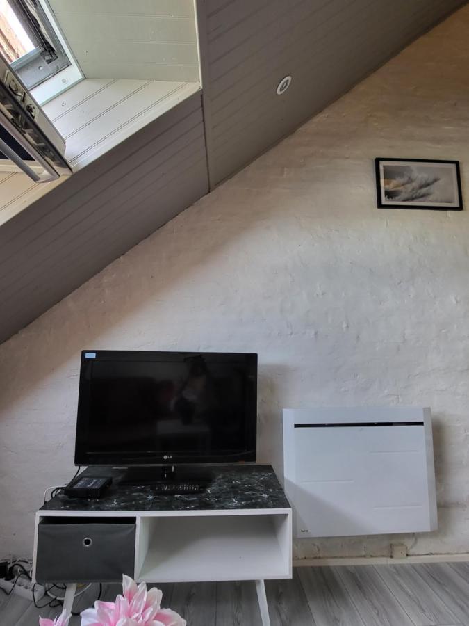 Studio à proximité du centre ville/sud d'Amiens Esterno foto